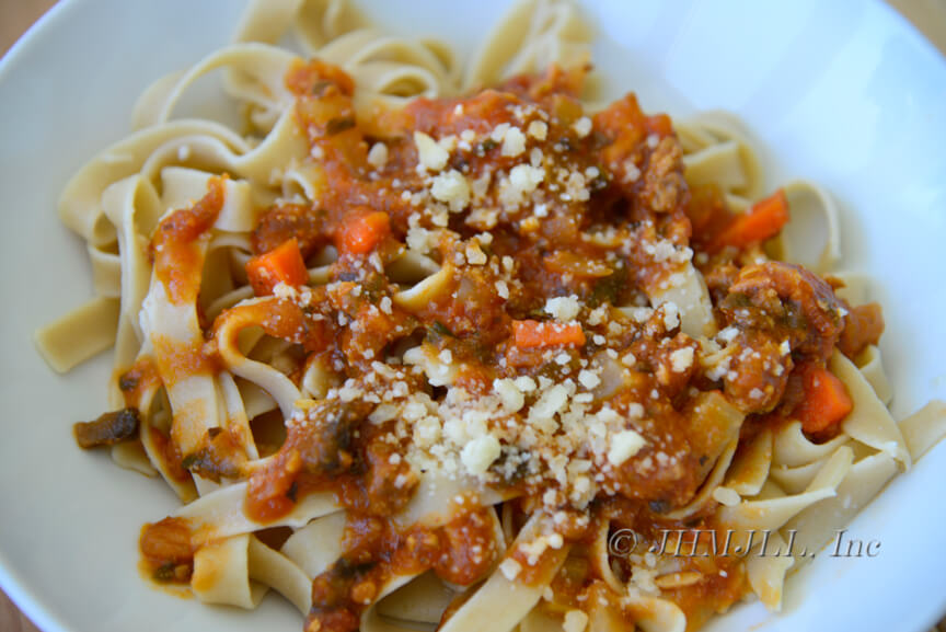 meaty tomato sauce