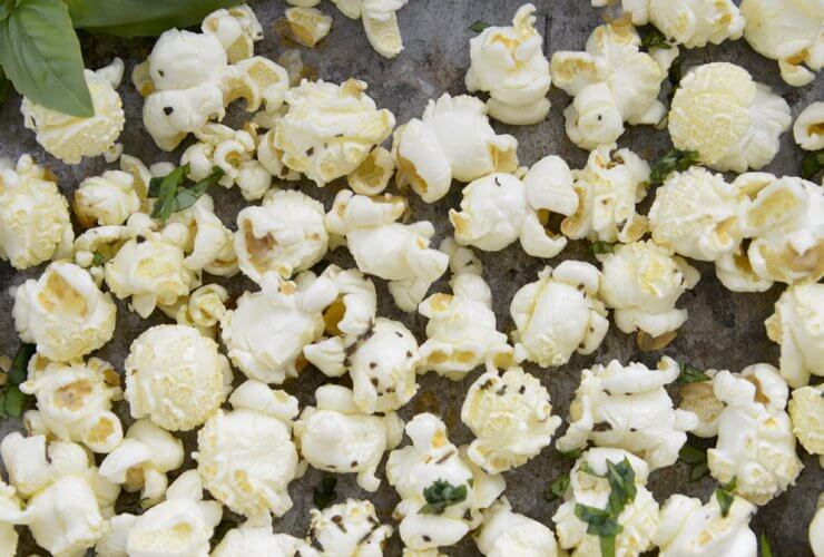 basil popcorn